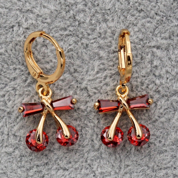 18kt Gold Filled Ruby Cherry Topaz Earrings - Picture 3 of 4